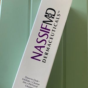 NIB Nassif MD cleanser